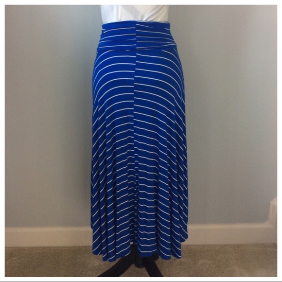 Hi Lo Striped Midi Skirt - Picture 3 of 4